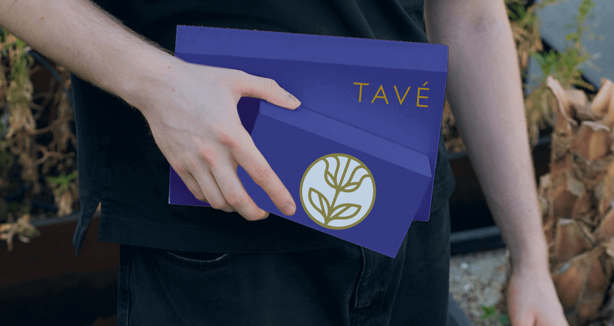 Логотип компании «TAVÉ» 3