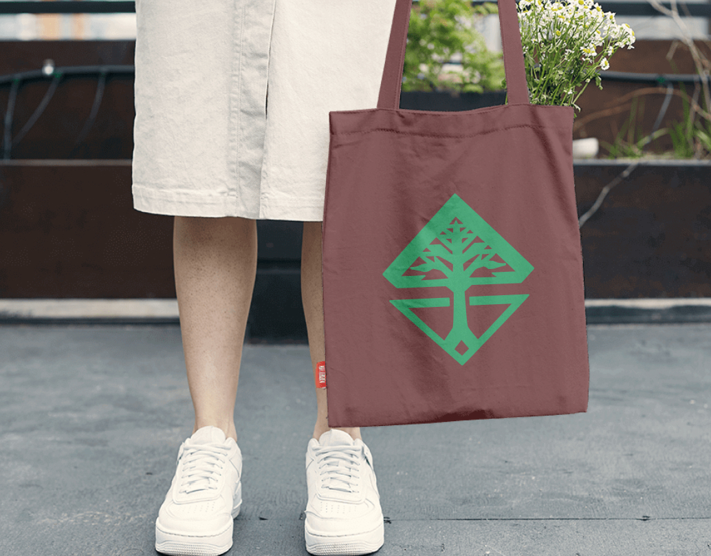 Логотип компании «МироПол» 3