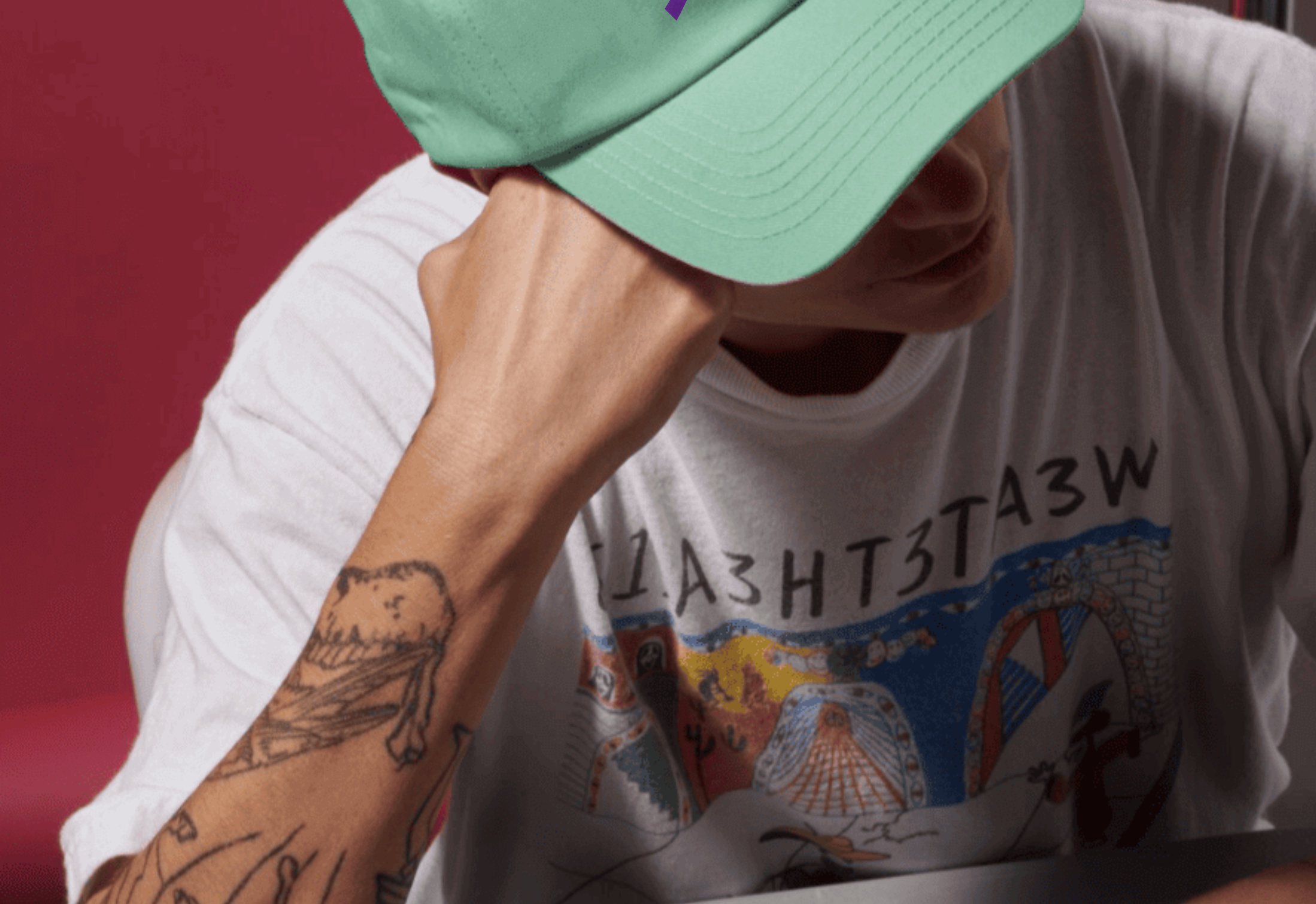 Логотип компании «Вне» 2